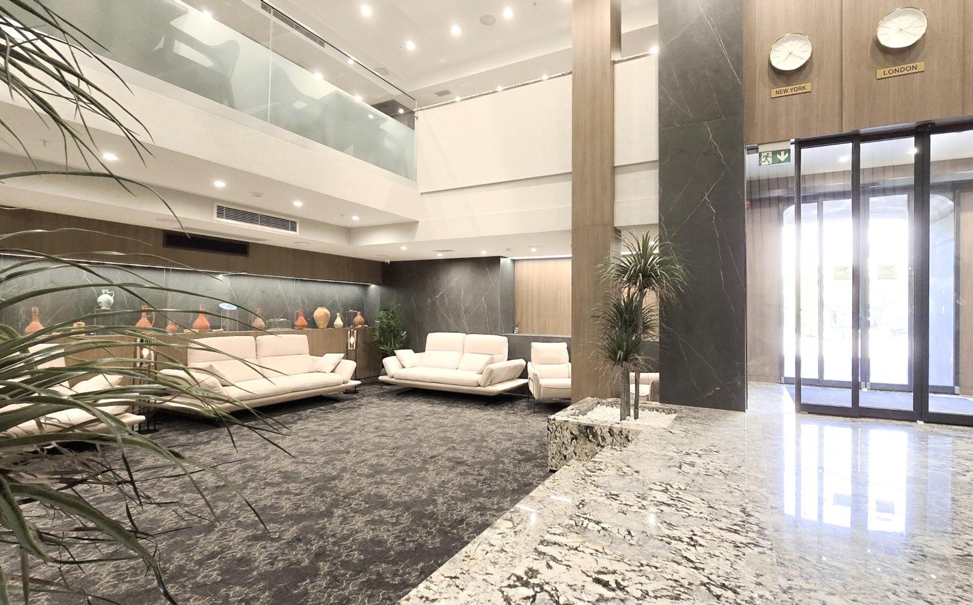 Griffin Hotel Тбилиси Екстериор снимка