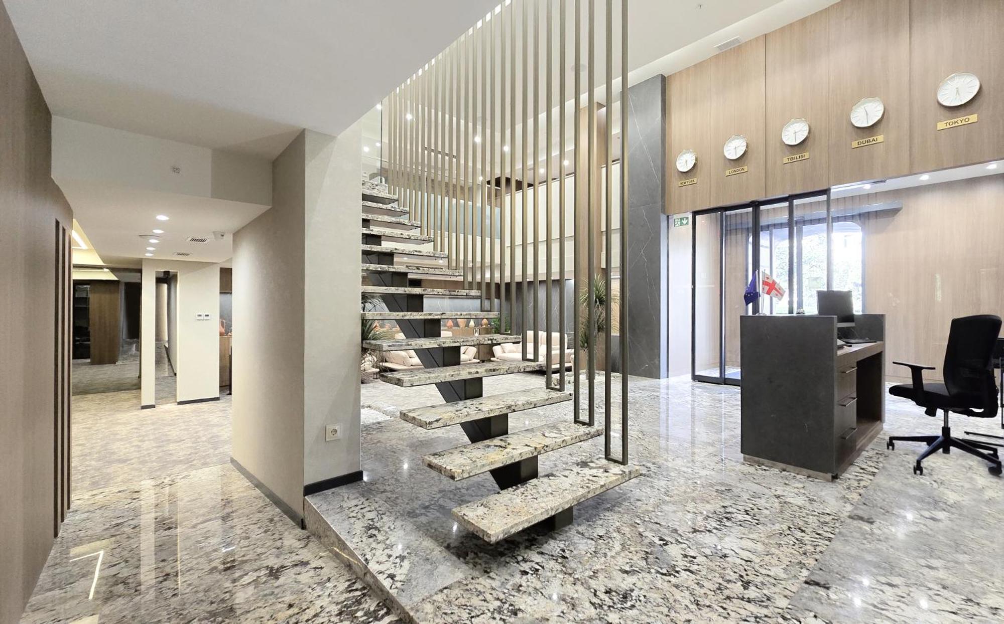 Griffin Hotel Тбилиси Екстериор снимка